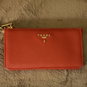 Red Wristlet ~ Used Conditon
